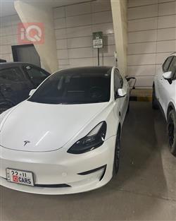 تسلا موديل 3